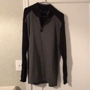 3/4 black/grey sweater